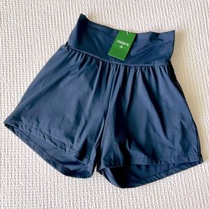 Halara NWT shorts. Small Long